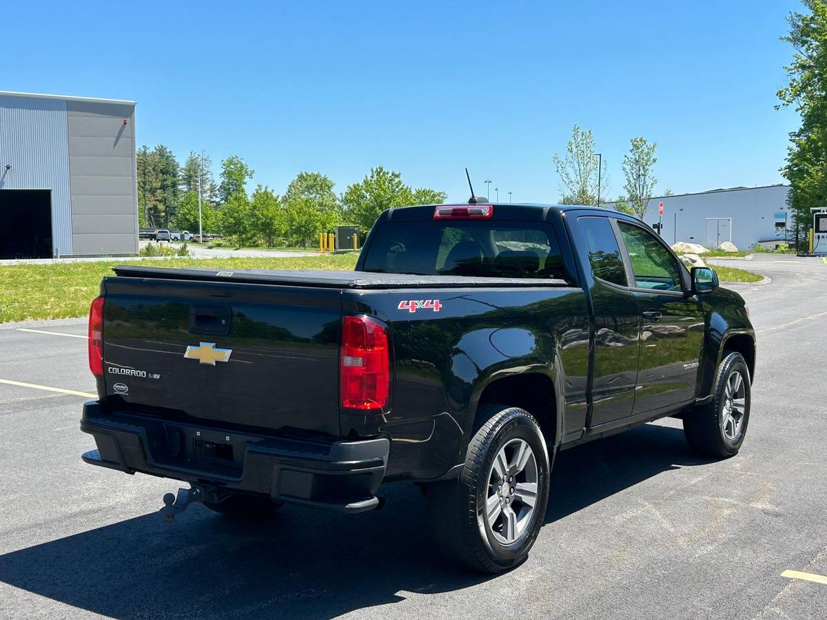2017 Chevrolet Colorado Work Truck - Photo 6