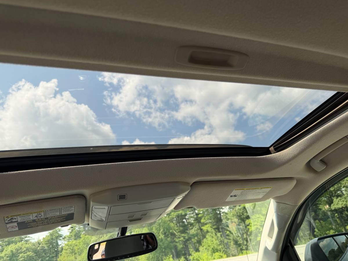 2011 Toyota Tundra Tundra Grade - Photo 11
